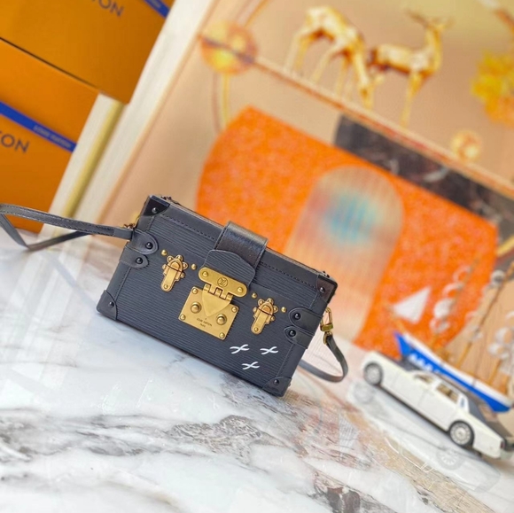 <AUTHENTIC>Louis Vuitton bag - Picture 1 of 9